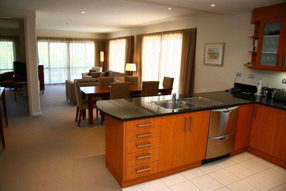 Lakeside Apartments Wanaka Dış mekan fotoğraf