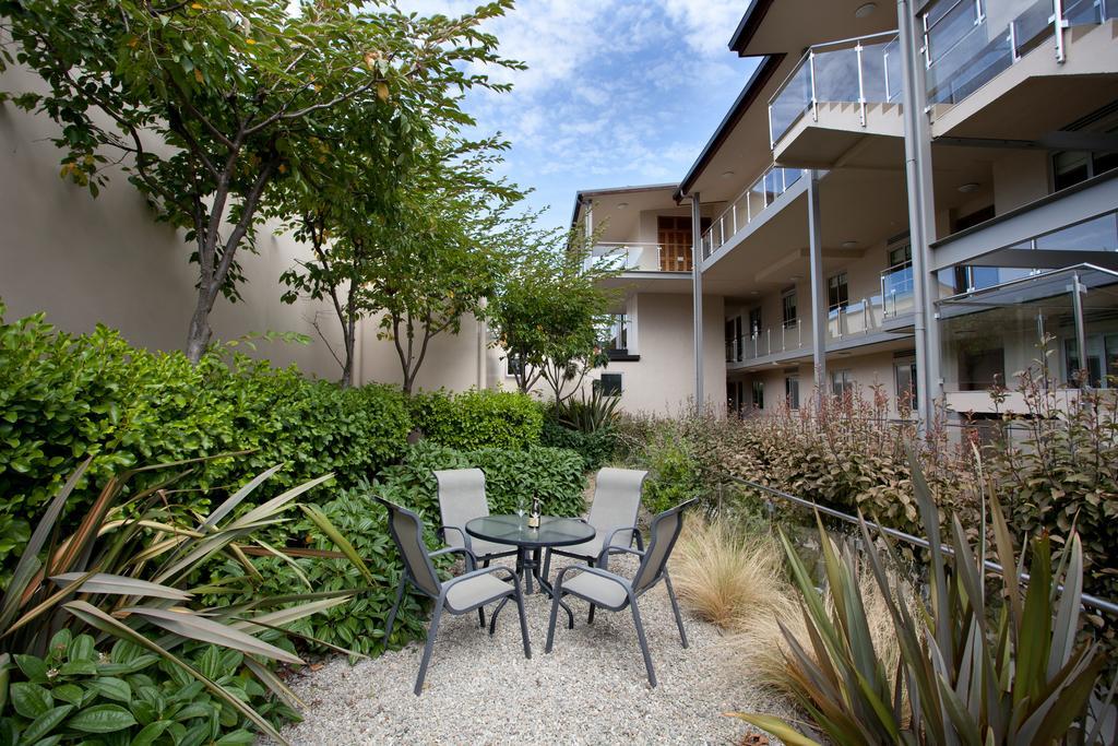 Lakeside Apartments Wanaka Dış mekan fotoğraf