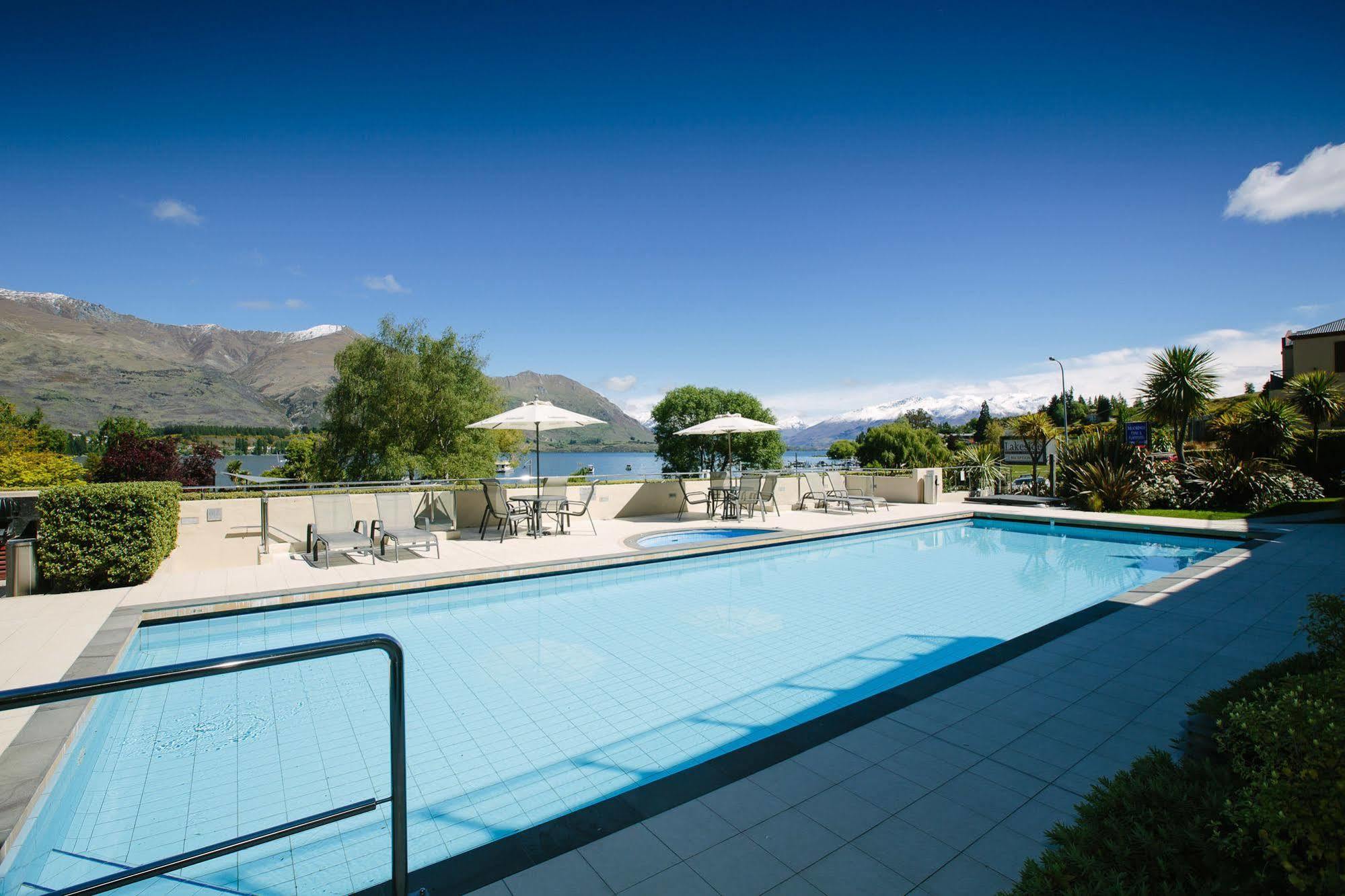 Lakeside Apartments Wanaka Dış mekan fotoğraf